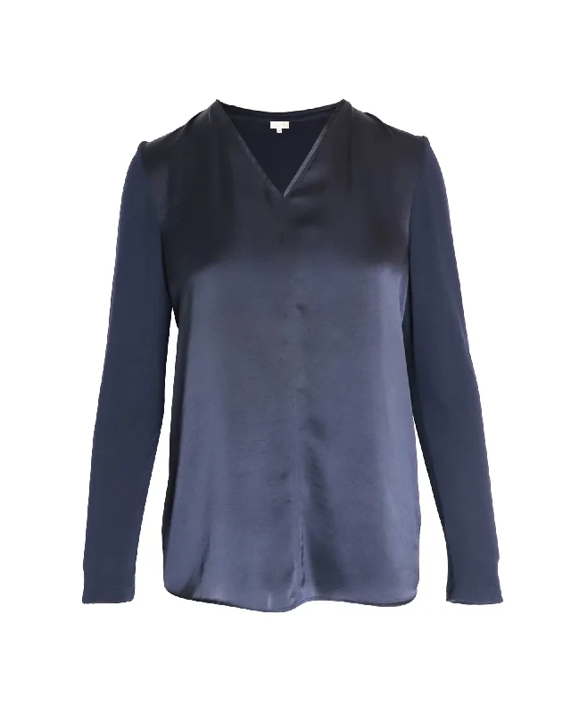 Escada Sport Blouse in Navy Blue Viscose